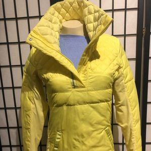 Lululemon down pull over yellow jacket size 4